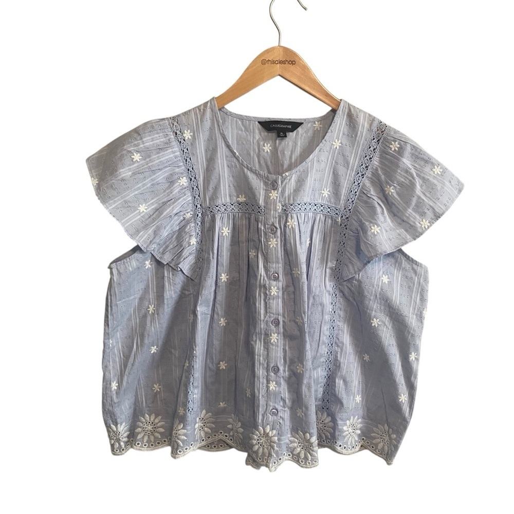 Calligraphie Light Blue and White Feminine Romantic Embroidered Top Size XL